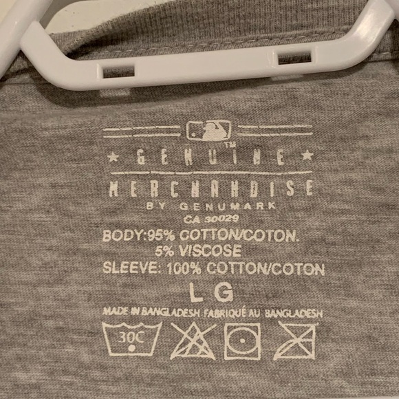 [2/$25] WOMENS MLB MAJOR LEAGE BASEBALL ANAHEIM ANGELS SHORT SLEEVE T-SHIRT - Picture 5 of 5